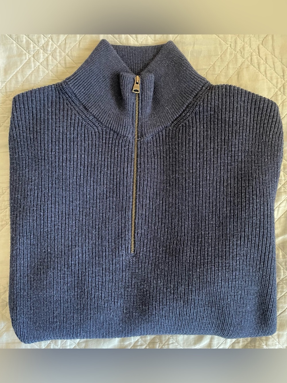 BANANA REPUBLIC Thick Soft
English Rib Knit Merino 1/4
Zip Sweater Navy Size L